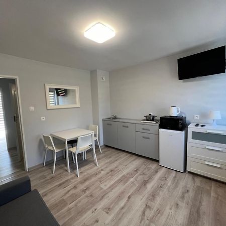 Hotel Osrodek Wypoczynkowy Slonce Bobolin à Dąbki Extérieur photo
