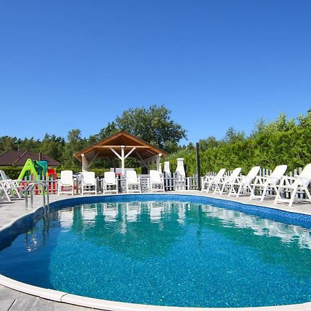 Hotel Osrodek Wypoczynkowy Slonce Bobolin à Dąbki Extérieur photo
